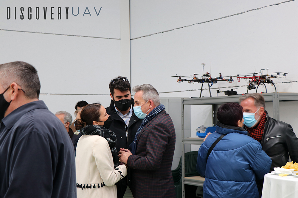 formación de drones